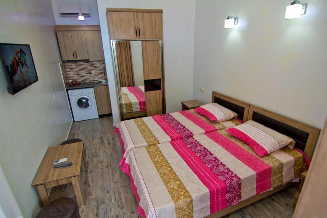 Apartments Georgia Махинджаури Экстерьер фото